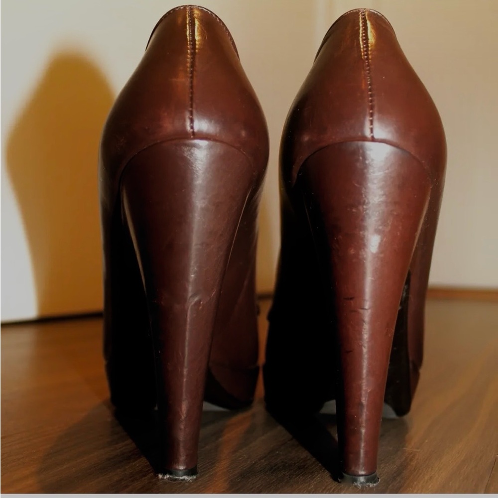 Prada Women's Dark Brown Leather Flats late 1990’s early 2000’s - Picture 3 of 7